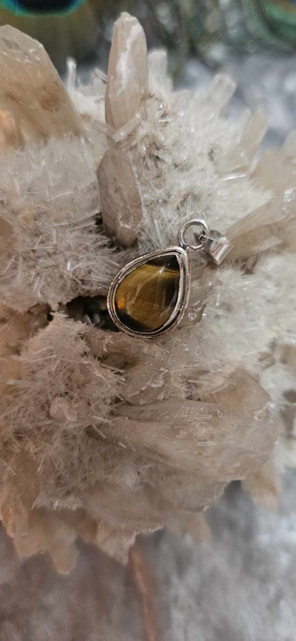 pendentif en oeil du tigre 925gr